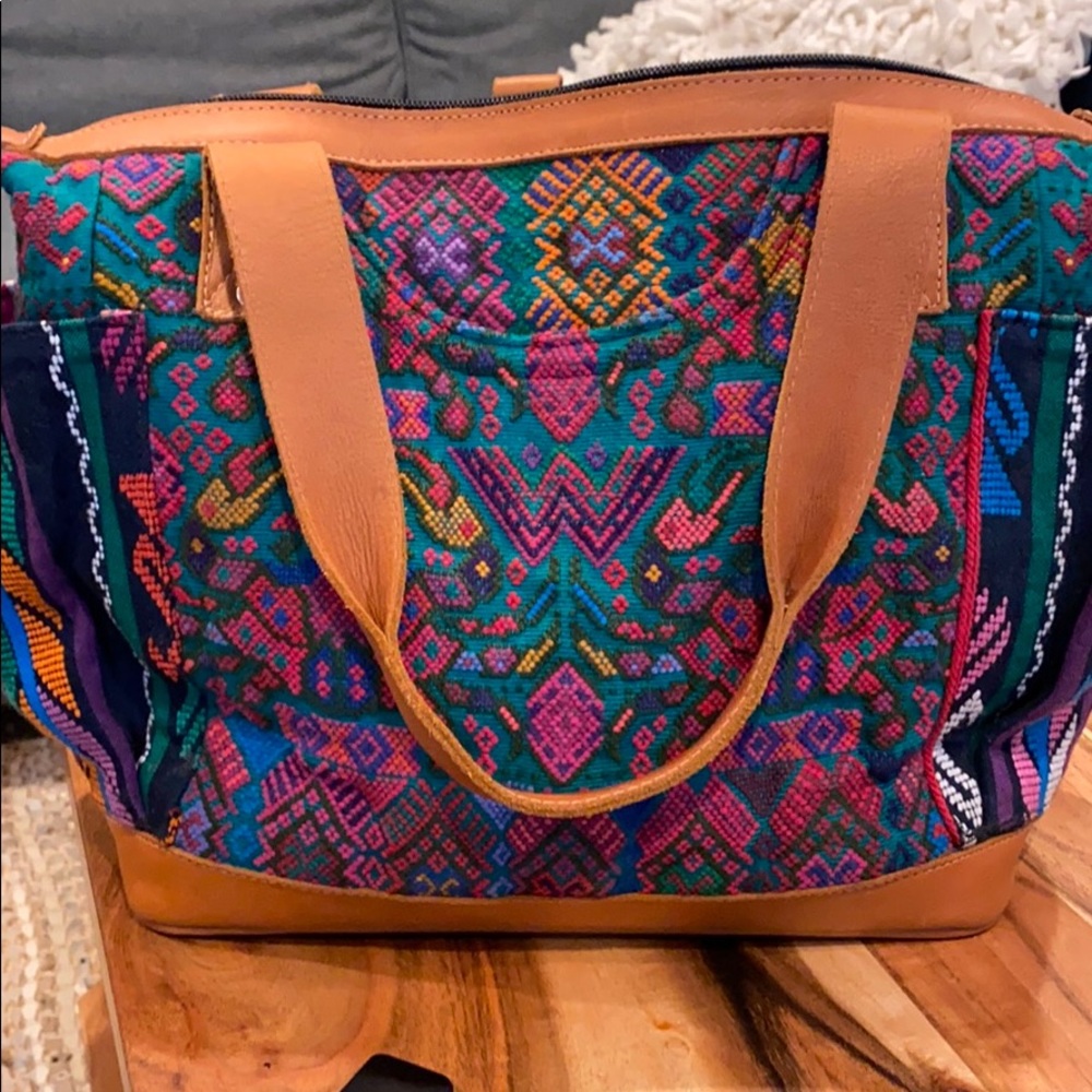 Hiptipico mid-size crab bag